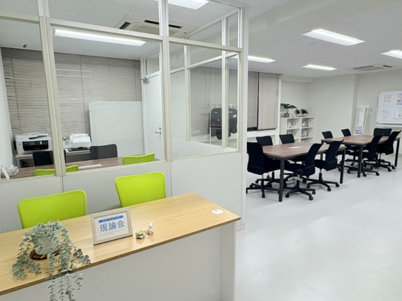 現論会千葉駅前校の様子2