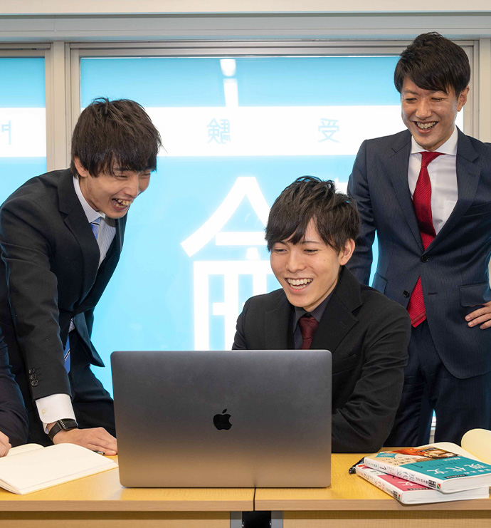 志望校までの最短距離を示し効率的に合格に導く学習コーチングサービスです